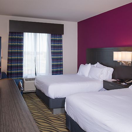 Holiday Inn Express Hutchison By Ihg Hutchinson Exteriör bild